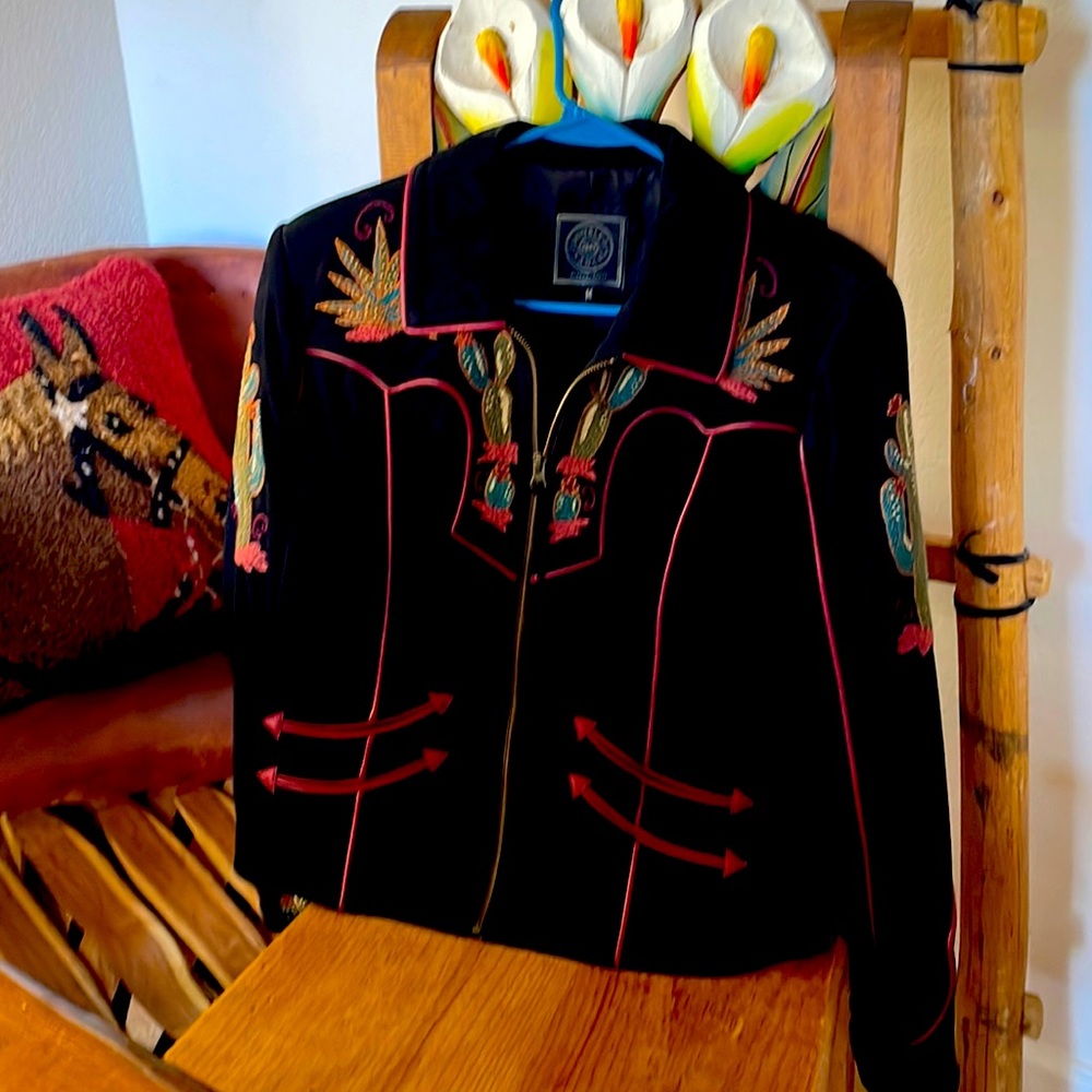Adorable Double D suede black cowboy jacket.